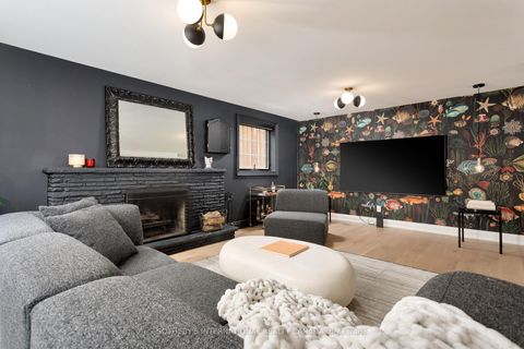 Photo 32 at 15 Ravensbourne Crescent, Rosethorn, Toronto
