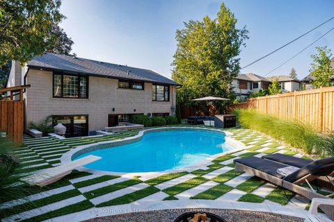 Photo 42 at 15 Ravensbourne Crescent, Rosethorn, Toronto