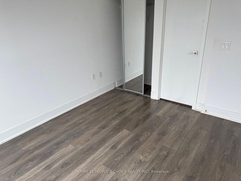 Photo 23 at 526 - 2908 Highway 7 Road, Concord, Vaughan