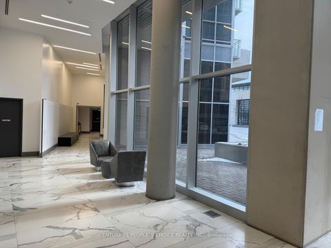 Photo 44 at 526 - 2908 Highway 7 Road, Concord, Vaughan