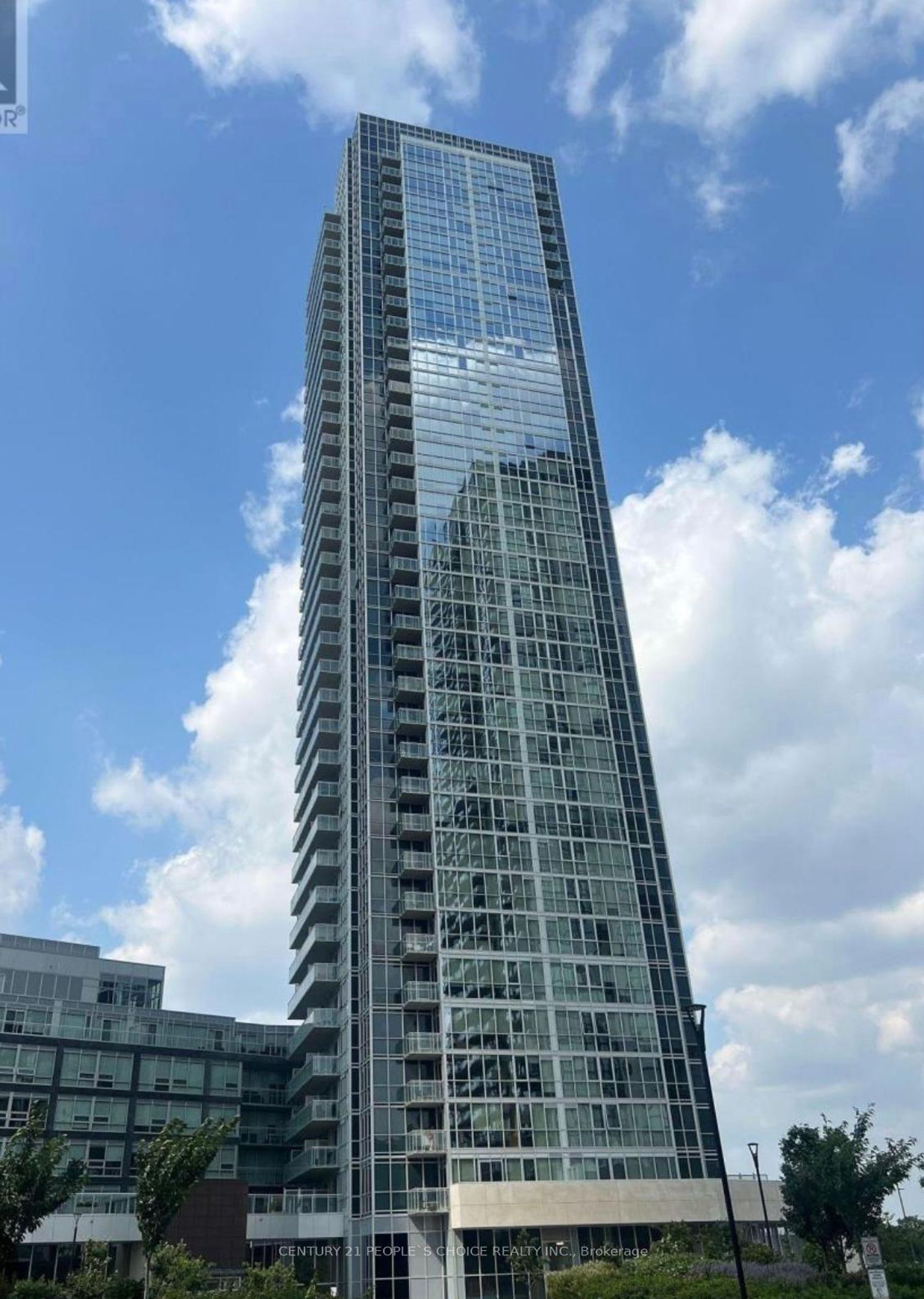526 - 2908 Highway 7 Road, Concord, Vaughan 
