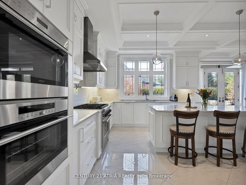 Photo 15 at 67 Langdon Drive, King City, King