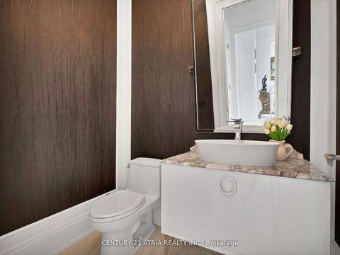 Photo 19 at 67 Langdon Drive, King City, King