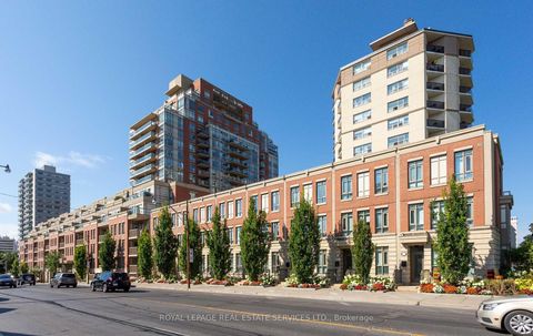 Photo 14 at 707 - 900 Mount Pleasant Road, Mount Pleasant West, Toronto