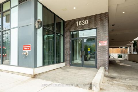 Photo 1 at 220 - 1630 Queen Street E, The Beaches, Toronto
