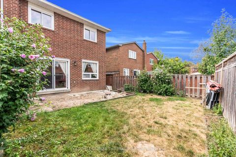 Photo 27 at 15 Cog Hill Drive, Glen Shields, Vaughan