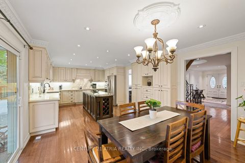 Photo 15 at 33 Autumn Way, Aurora Heights, Aurora
