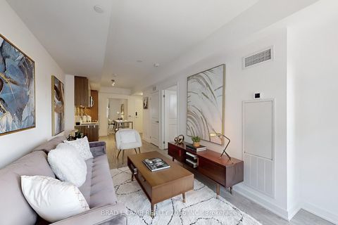 Photo 1 at 545 - 543 Richmond Street W, Waterfront Communities C1, Toronto