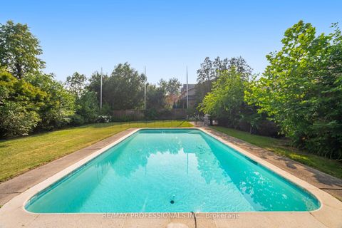 Photo 12 at 55 Bywood Drive, Rosethorn, Toronto