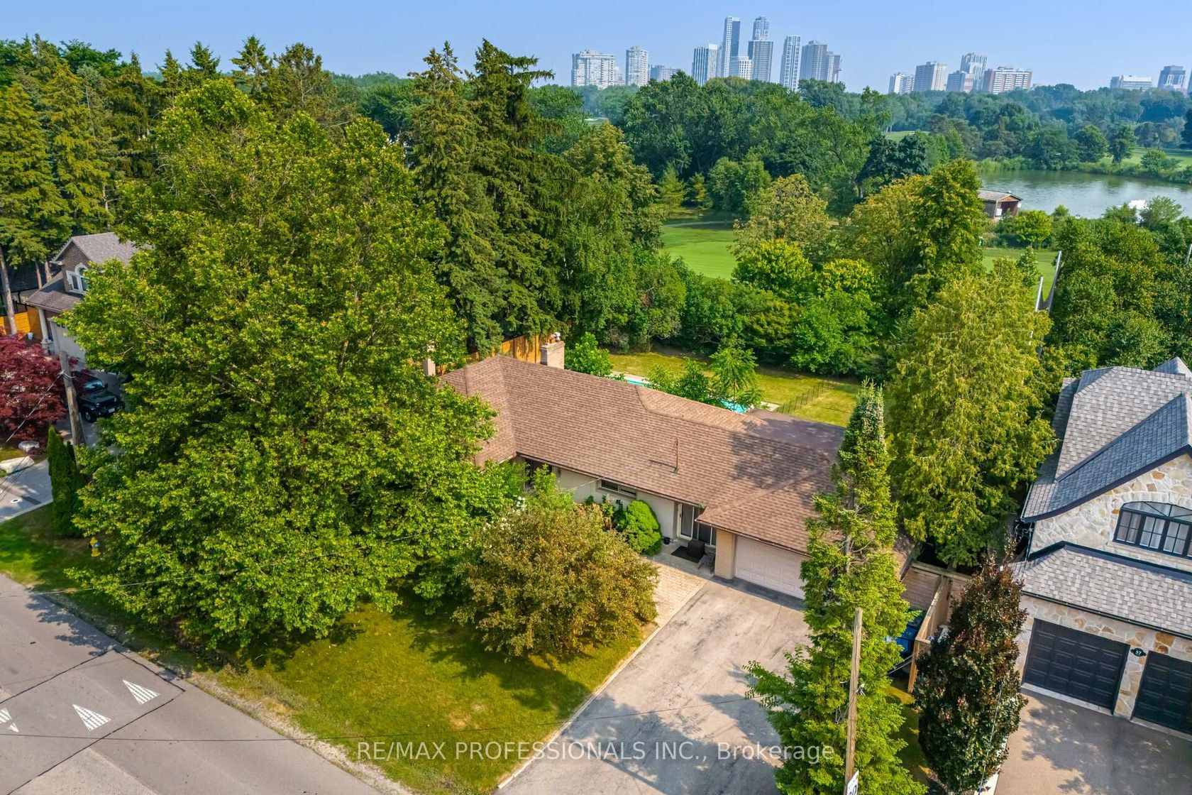 55 Bywood Drive, Rosethorn, Toronto 