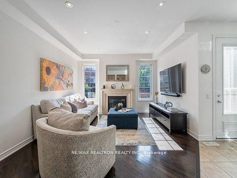 Photo 4 at 448 Lady Nadia Drive, Patterson, Vaughan