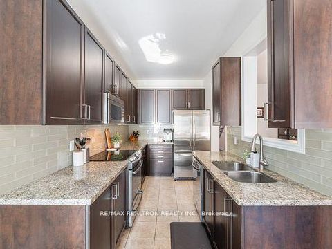 Photo 7 at 448 Lady Nadia Drive, Patterson, Vaughan