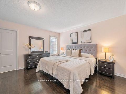Photo 13 at 448 Lady Nadia Drive, Patterson, Vaughan