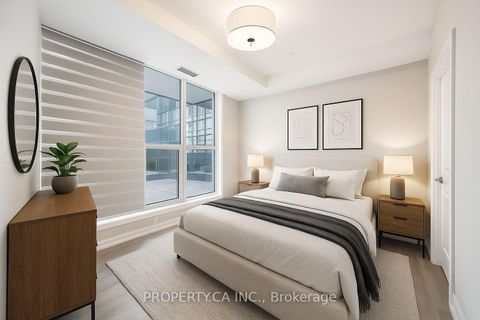 Photo 6 at 216W - 10 Gatineau Drive, Beverley Glen, Vaughan