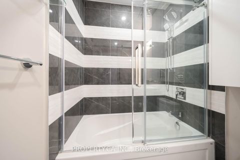 Photo 27 at 216W - 10 Gatineau Drive, Beverley Glen, Vaughan