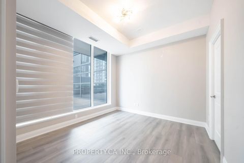 Photo 30 at 216W - 10 Gatineau Drive, Beverley Glen, Vaughan