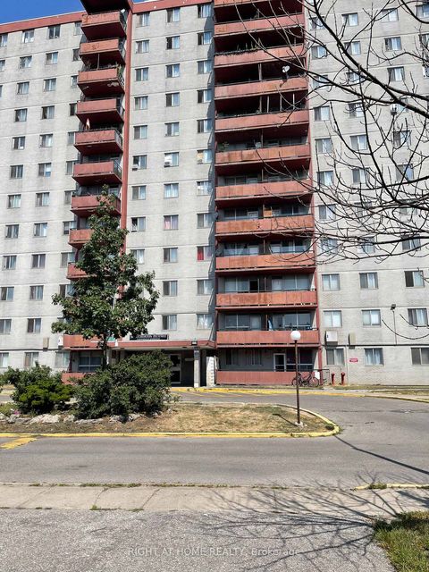 Photo 1 at 814 - 50 Lotherton Pathway, Glen Park, Toronto Photo 1 at 814 - 50 Lotherton Pathway, Glen Park, Toronto