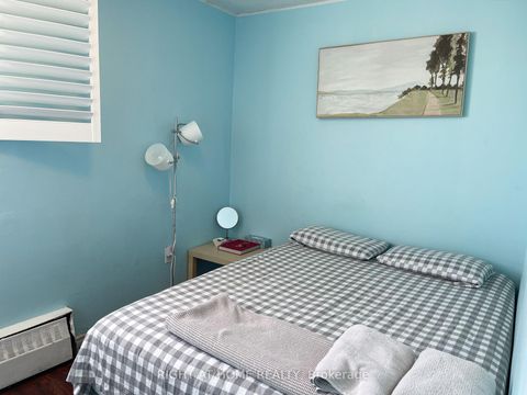 Photo 3 at 814 - 50 Lotherton Pathway, Glen Park, Toronto