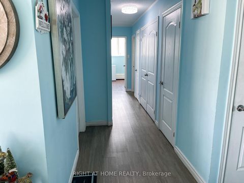 Photo 4 at 814 - 50 Lotherton Pathway, Glen Park, Toronto Photo 4 at 814 - 50 Lotherton Pathway, Glen Park, Toronto