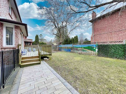 Photo 6 at 150 Holmes Avenue, Willowdale East, Toronto