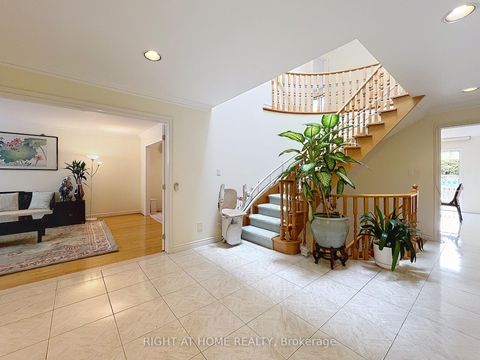 Photo 10 at 150 Holmes Avenue, Willowdale East, Toronto