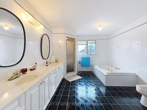 Photo 30 at 150 Holmes Avenue, Willowdale East, Toronto