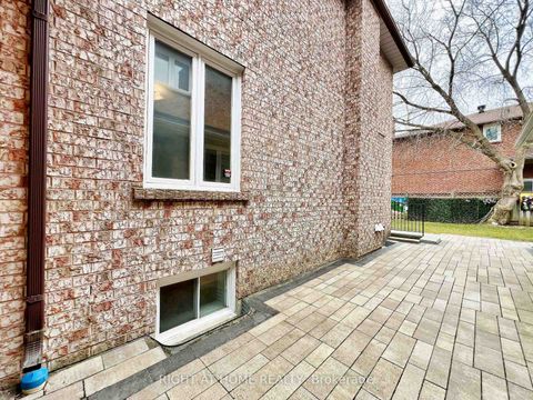 Photo 40 at 150 Holmes Avenue, Willowdale East, Toronto