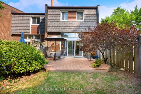 Photo 23 at 1 - 50 Vicora Link Way, Flemingdon Park, Toronto