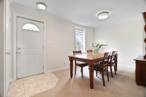 Photo 5 at 2088 Victoria Street, Stroud, Innisfil