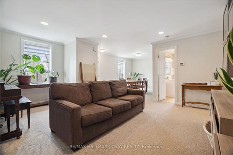 Photo 11 at 2088 Victoria Street, Stroud, Innisfil