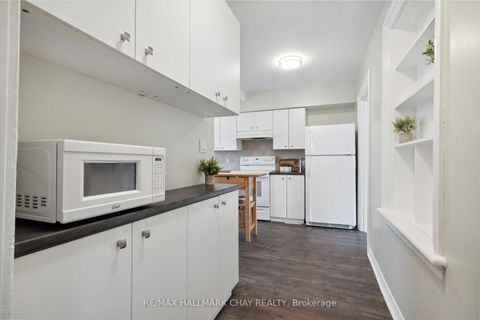 Photo 14 at 2088 Victoria Street, Stroud, Innisfil