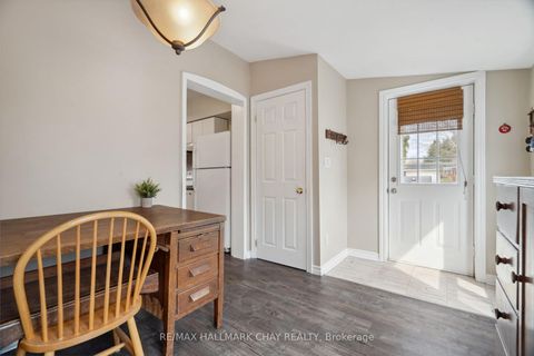 Photo 20 at 2088 Victoria Street, Stroud, Innisfil