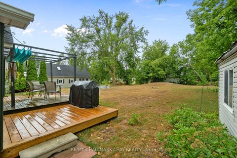 Photo 33 at 2088 Victoria Street, Stroud, Innisfil