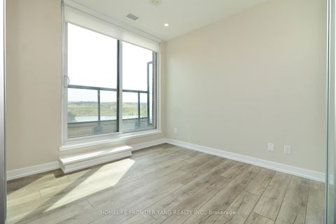 Photo 9 at 702 - 3100 Keele Street, CFB, Toronto