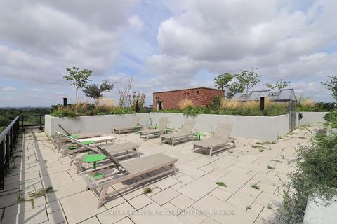 Photo 24 at 702 - 3100 Keele Street, CFB, Toronto