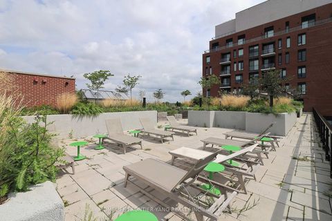 Photo 25 at 702 - 3100 Keele Street, CFB, Toronto