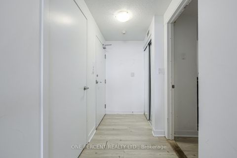 Photo 10 at 5007 - 25 Telegram Mews, Waterfront Communities C1, Toronto