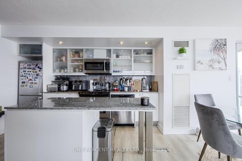 Photo 15 at 5007 - 25 Telegram Mews, Waterfront Communities C1, Toronto