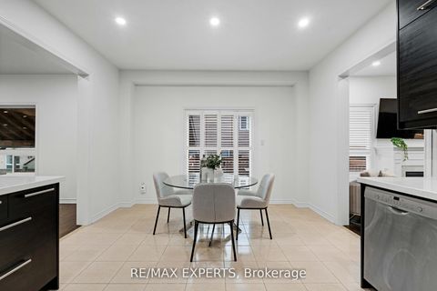 Photo 16 at 76 Cetona Avenue, Vellore Village, Vaughan