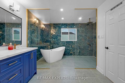 Photo 24 at 76 Cetona Avenue, Vellore Village, Vaughan