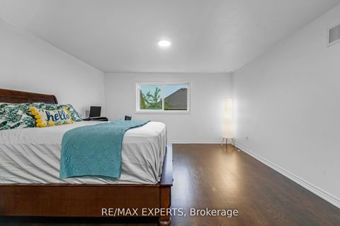 Photo 27 at 76 Cetona Avenue, Vellore Village, Vaughan