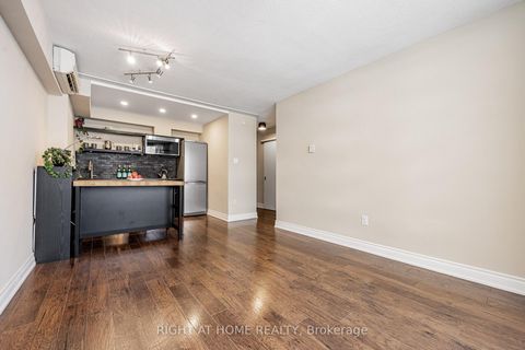 Photo 5 at 2109 - 30 Gloucester Street, Yonge Corridor, Toronto