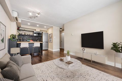 Photo 6 at 2109 - 30 Gloucester Street, Yonge Corridor, Toronto