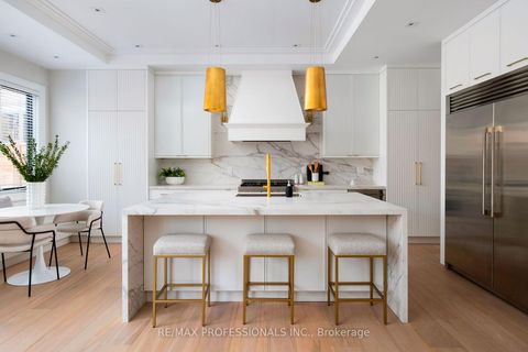 Photo 9 at 10 Shand Avenue, Kingsway South, Toronto