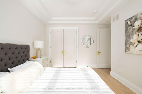 Photo 23 at 10 Shand Avenue, Kingsway South, Toronto