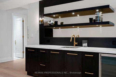 Photo 29 at 10 Shand Avenue, Kingsway South, Toronto
