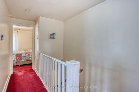 Photo 18 at 49 Ashwick Drive, Ionview, Toronto