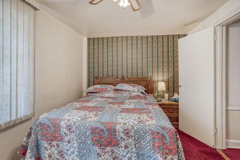 Photo 24 at 49 Ashwick Drive, Ionview, Toronto
