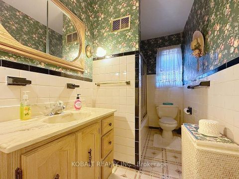 Photo 9 at 19 Kidbrooke Crescent, Cliffcrest, Toronto