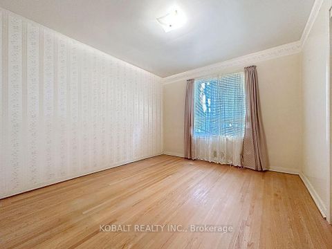 Photo 16 at 19 Kidbrooke Crescent, Cliffcrest, Toronto